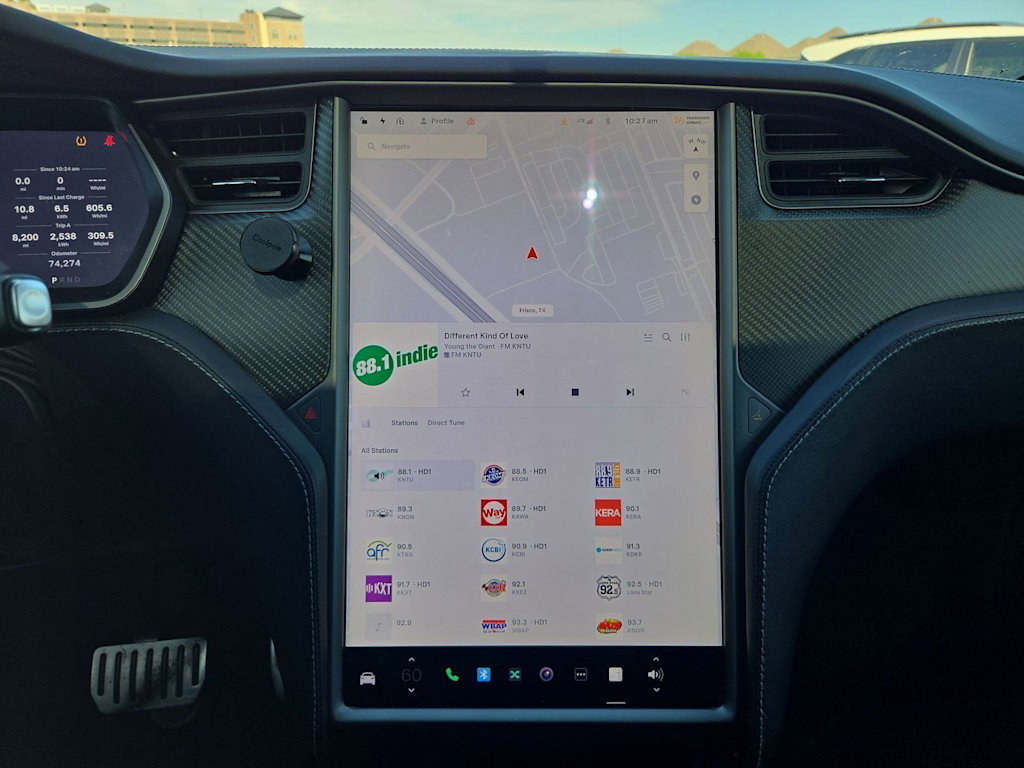 Thumbnail: 2021 Tesla Model X - 14