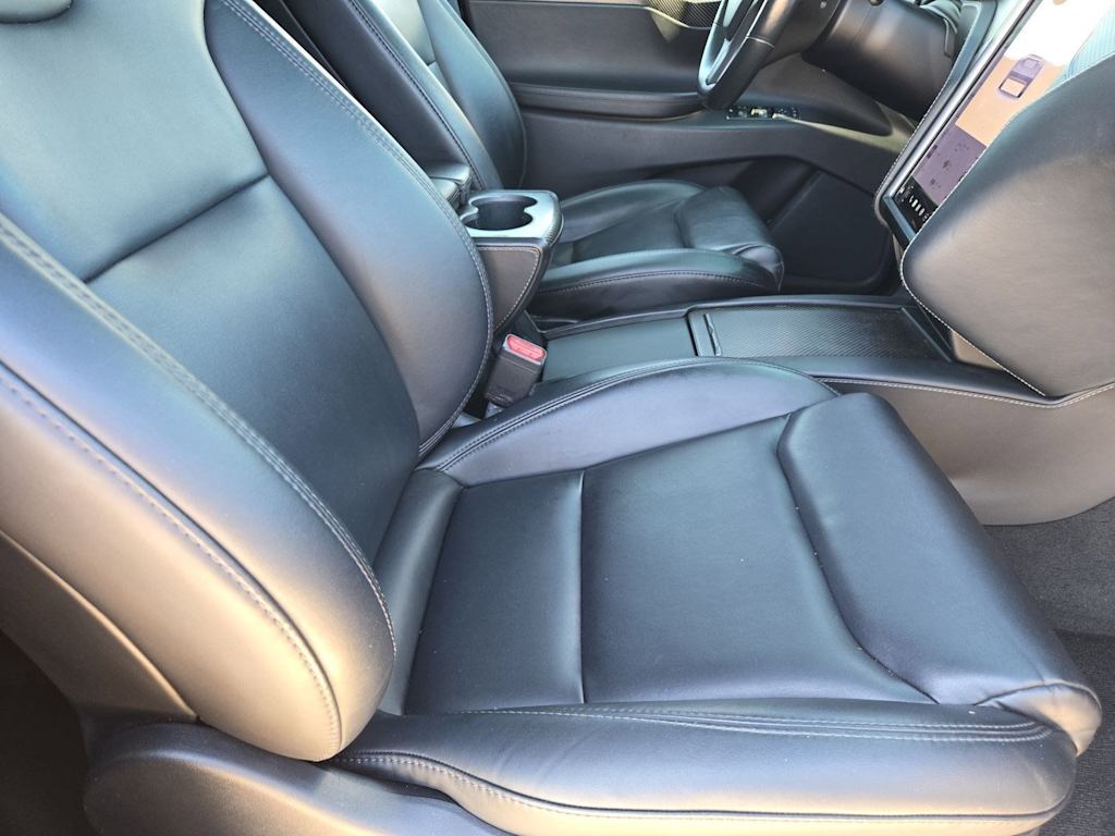 Thumbnail: 2021 Tesla Model X - 11