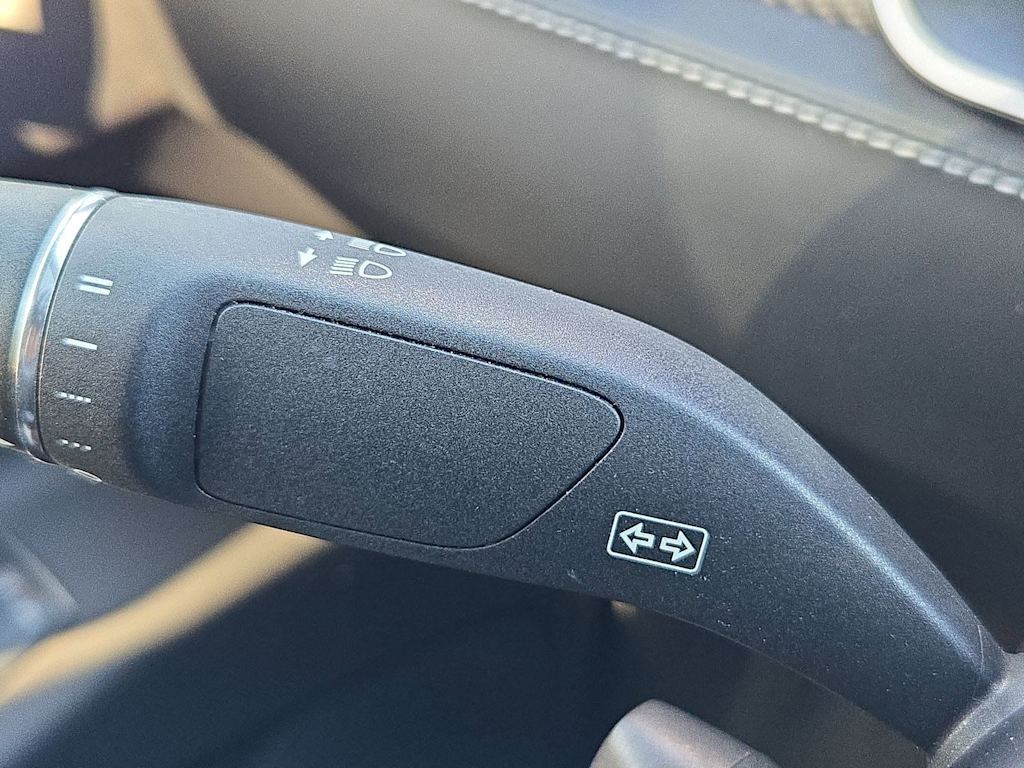 Thumbnail: 2021 Tesla Model X - 26