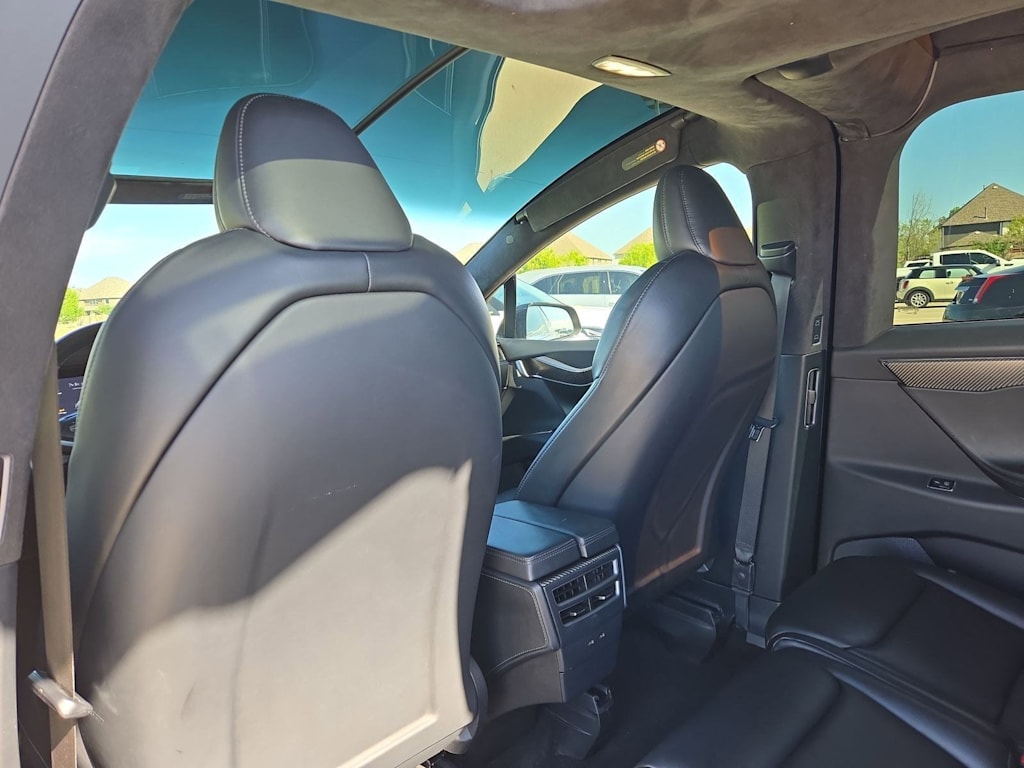 Thumbnail: 2021 Tesla Model X - 12