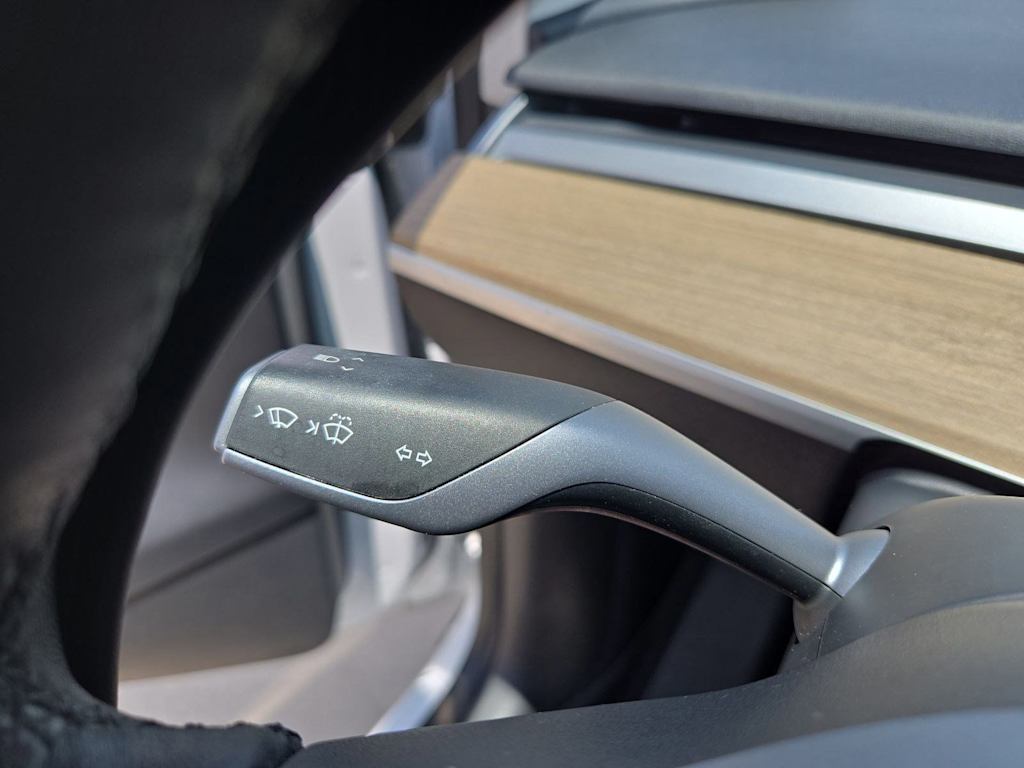 Thumbnail: 2021 Tesla Model Y - 15