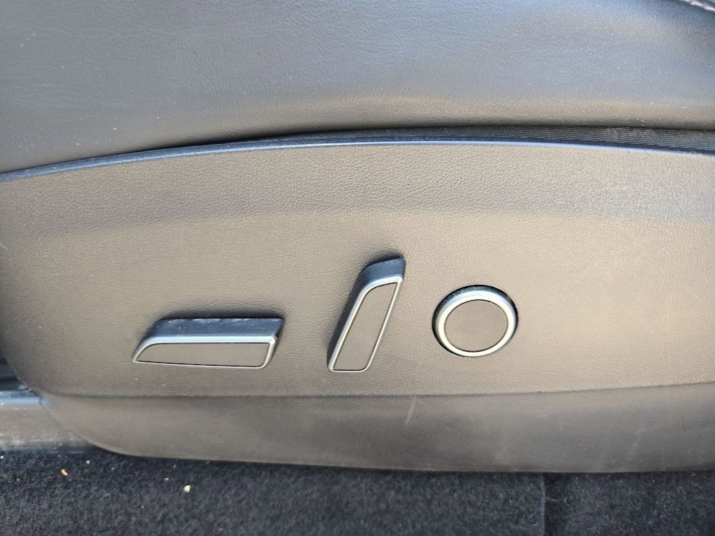 Thumbnail: 2021 Tesla Model Y - 21