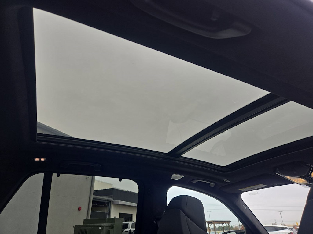 Thumbnail: 2020 BMW X5 - 28