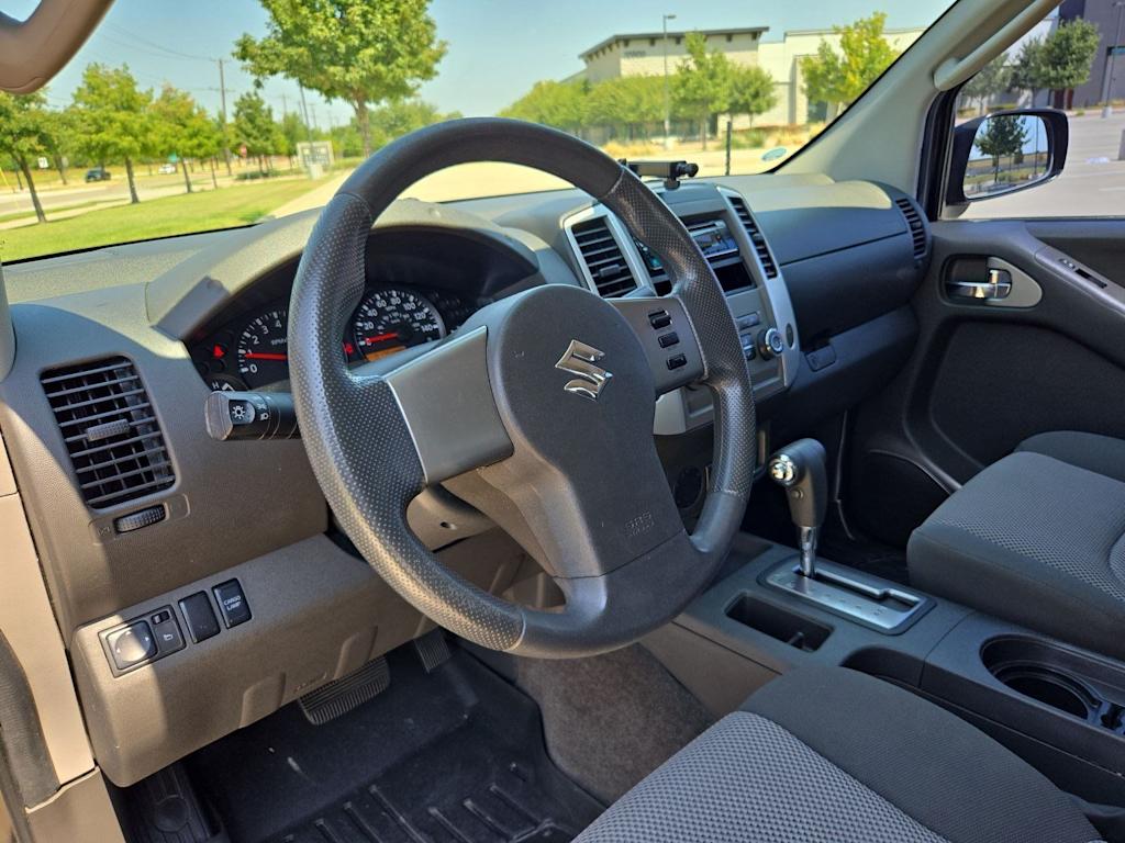 Thumbnail: 2011 Suzuki Equator - 2
