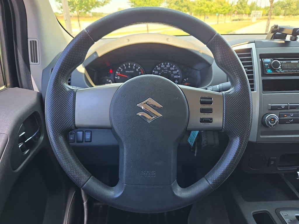 Thumbnail: 2011 Suzuki Equator - 13