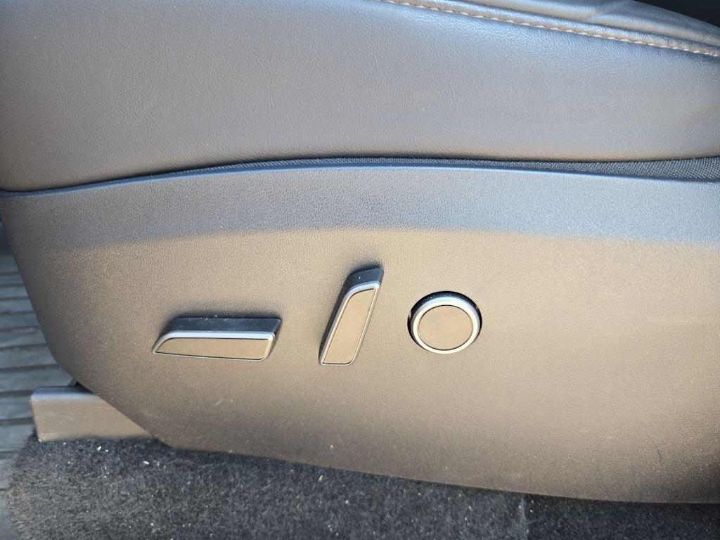 Thumbnail: 2024 Tesla Model Y - 22
