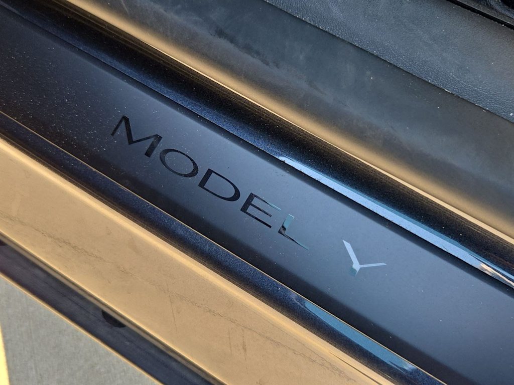 Thumbnail: 2024 Tesla Model Y - 21