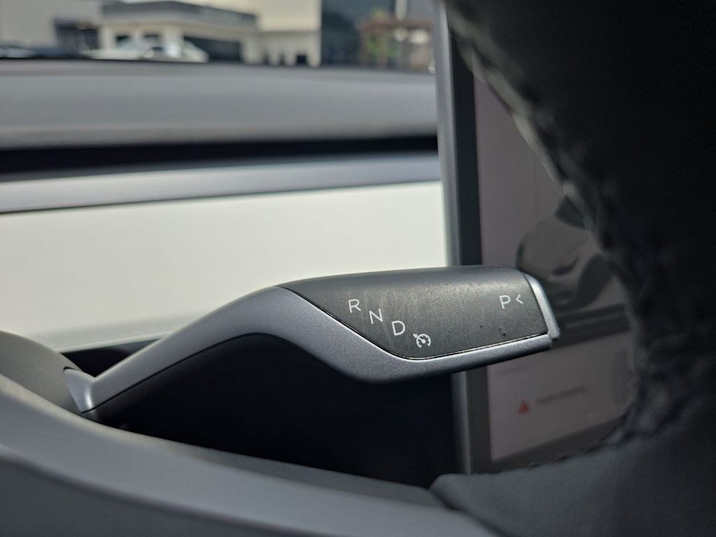 Thumbnail: 2022 Tesla Model Y - 29