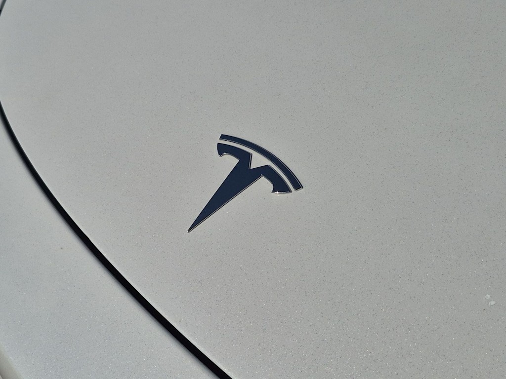Thumbnail: 2023 Tesla Model Y - 18