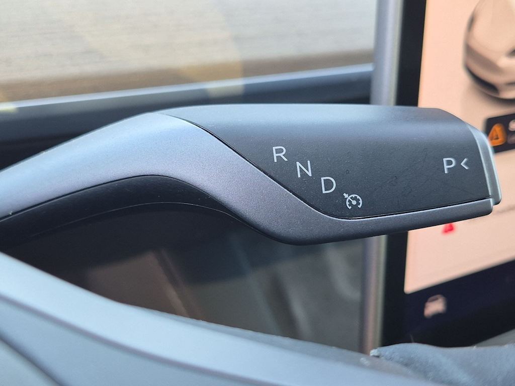 Thumbnail: 2023 Tesla Model Y - 33