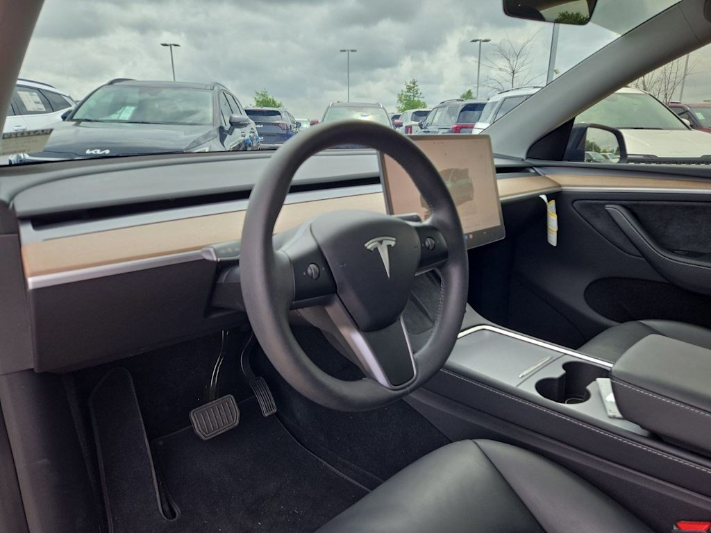 Thumbnail: 2024 Tesla Model Y - 2