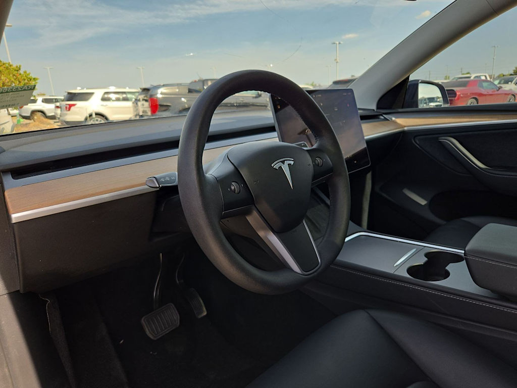 Thumbnail: 2024 Tesla Model Y - 2