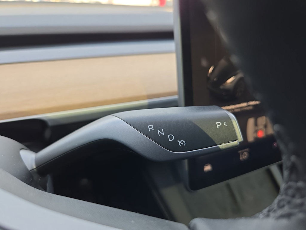 Thumbnail: 2024 Tesla Model Y - 28