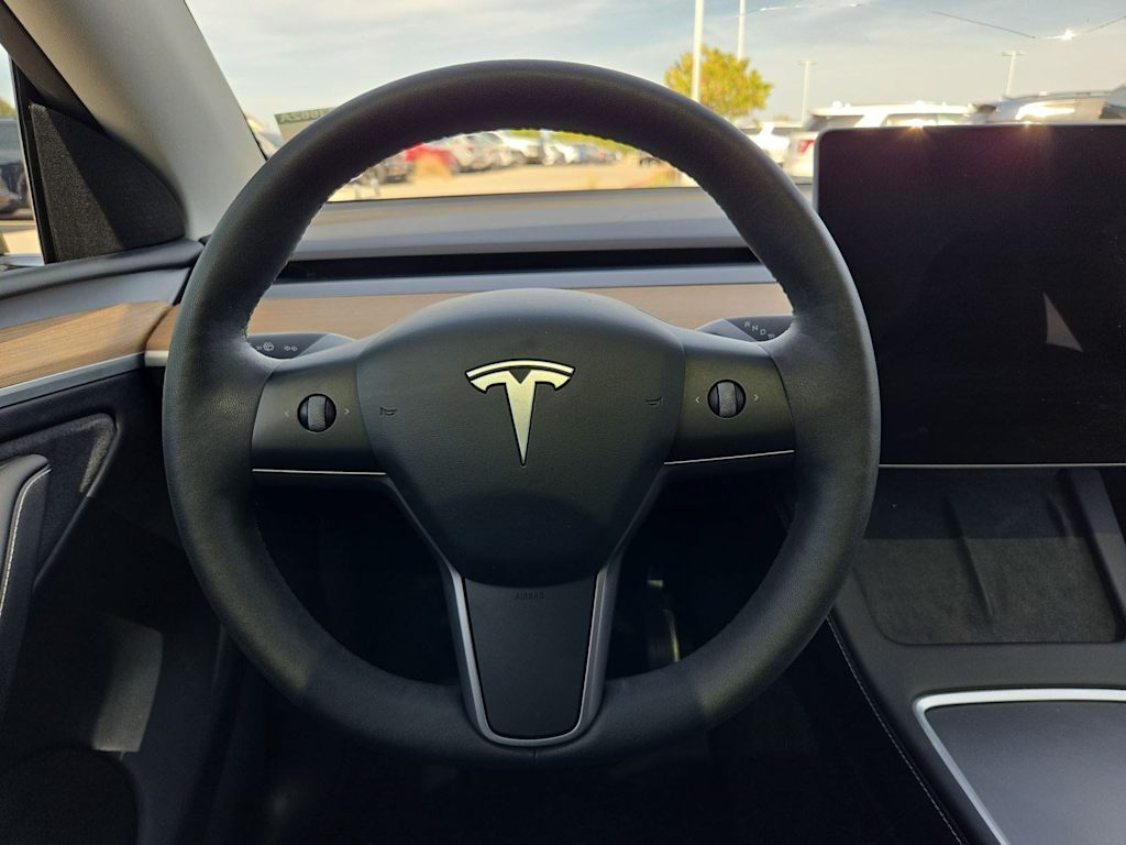 Thumbnail: 2024 Tesla Model Y - 13