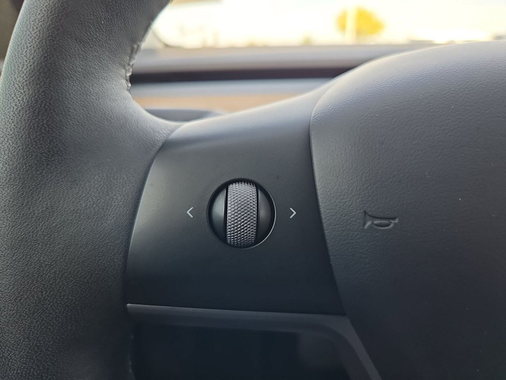 Thumbnail: 2024 Tesla Model Y - 23