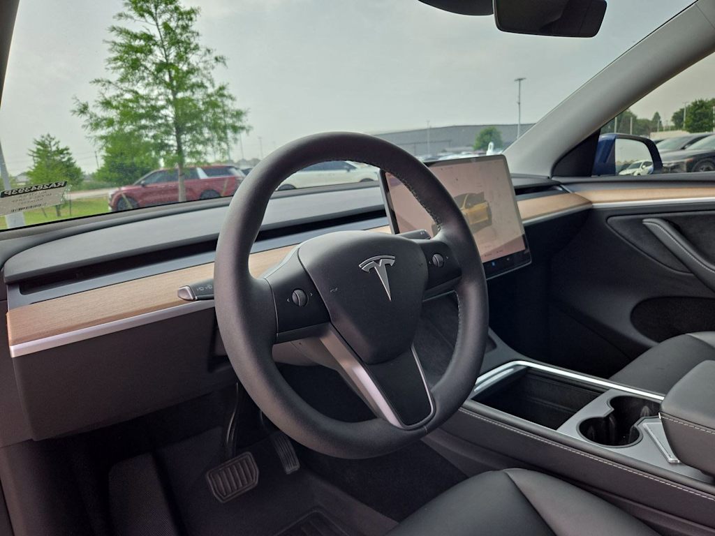 Thumbnail: 2024 Tesla Model Y - 2