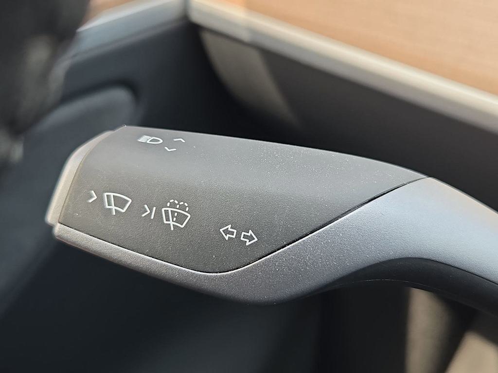 Thumbnail: 2024 Tesla Model Y - 28