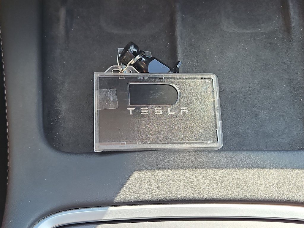 Thumbnail: 2023 Tesla Model Y - 36