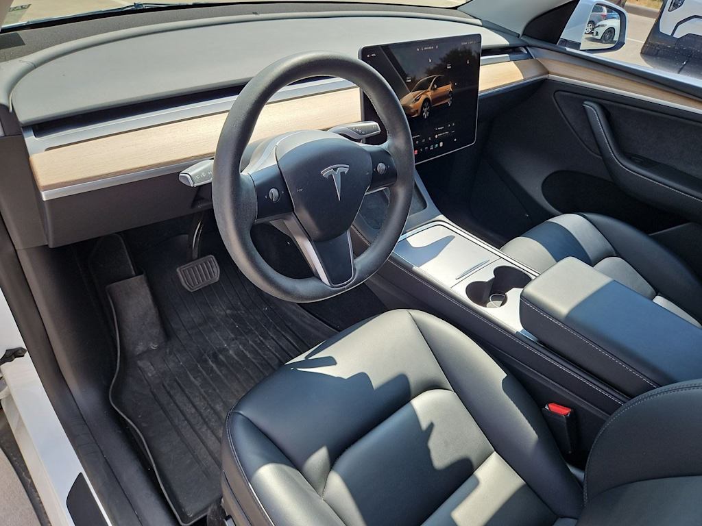 Thumbnail: 2023 Tesla Model Y - 2