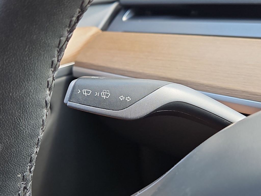 Thumbnail: 2023 Tesla Model Y - 30