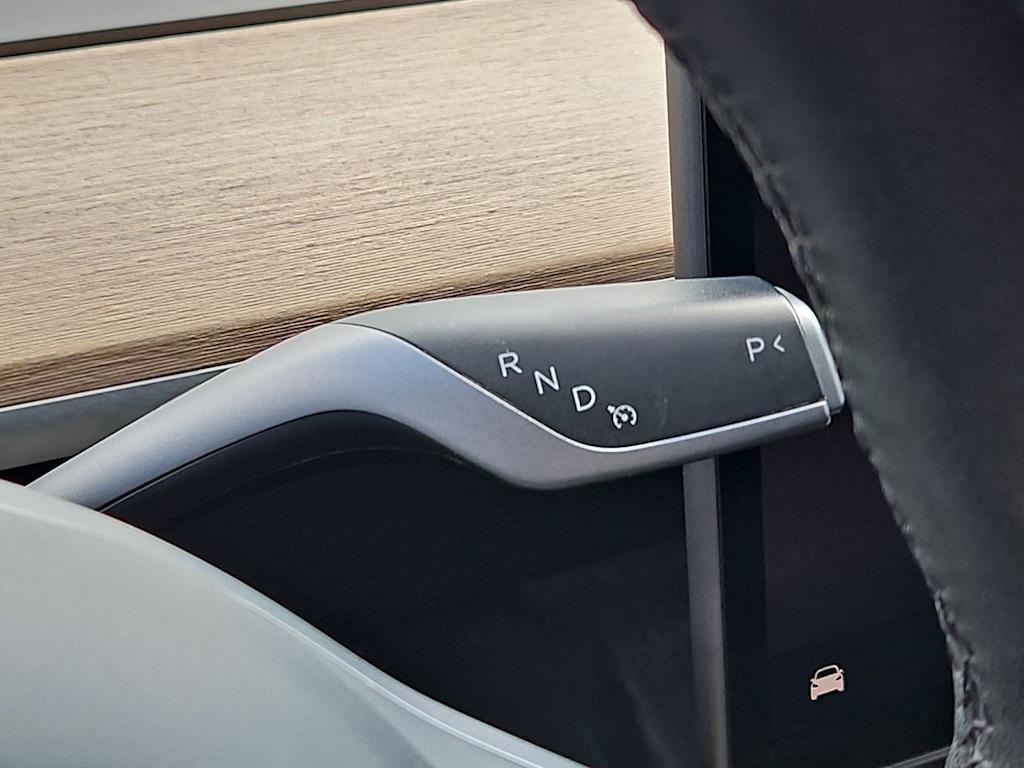 Thumbnail: 2023 Tesla Model Y - 33