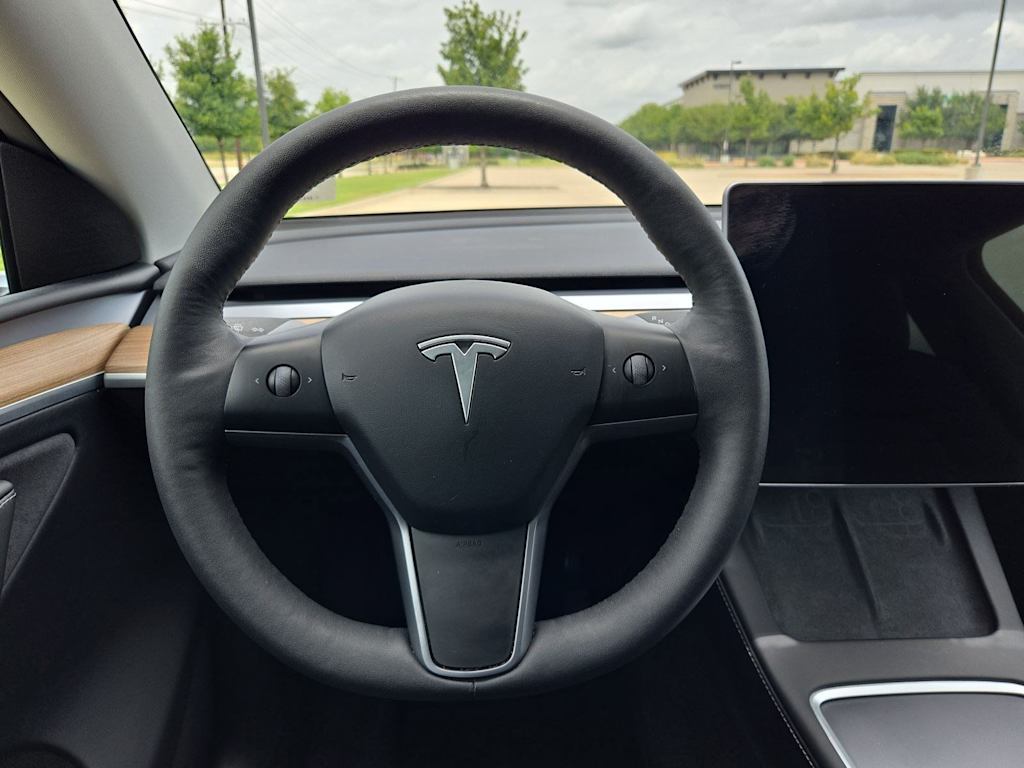 Thumbnail: 2024 Tesla Model Y - 13