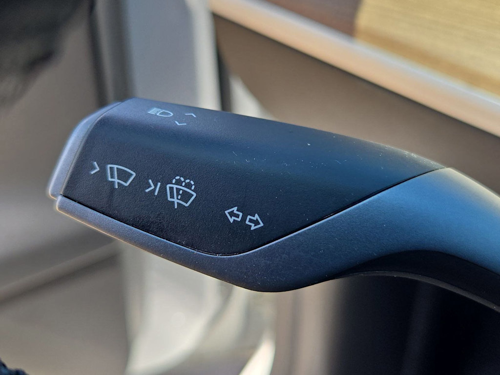 Thumbnail: 2022 Tesla Model Y - 25