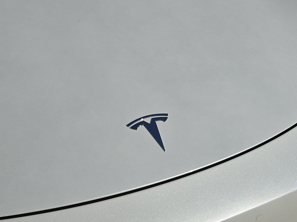 Thumbnail: 2023 Tesla Model Y - 7