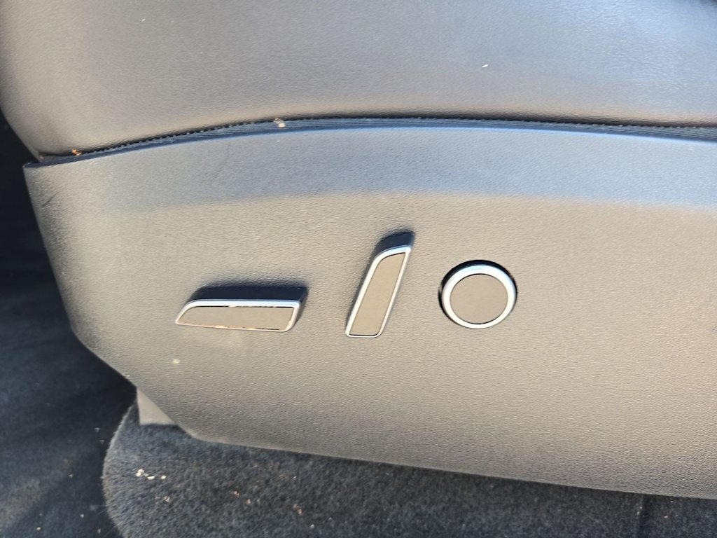 Thumbnail: 2023 Tesla Model Y - 22