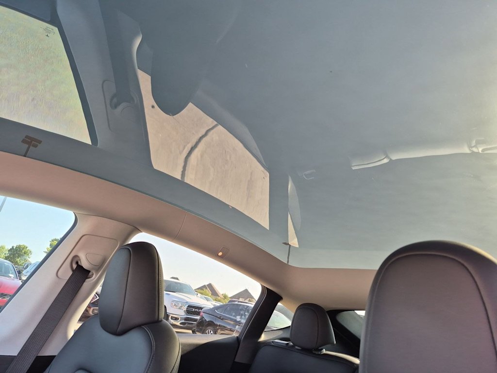 Thumbnail: 2023 Tesla Model Y - 22