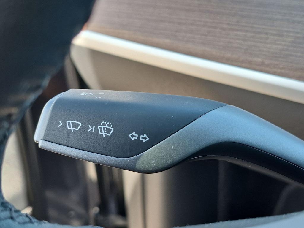 Thumbnail: 2023 Tesla Model Y - 28