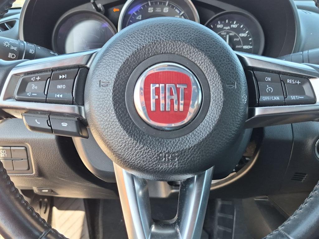 Thumbnail: 2017 Fiat 124 Spider - 26