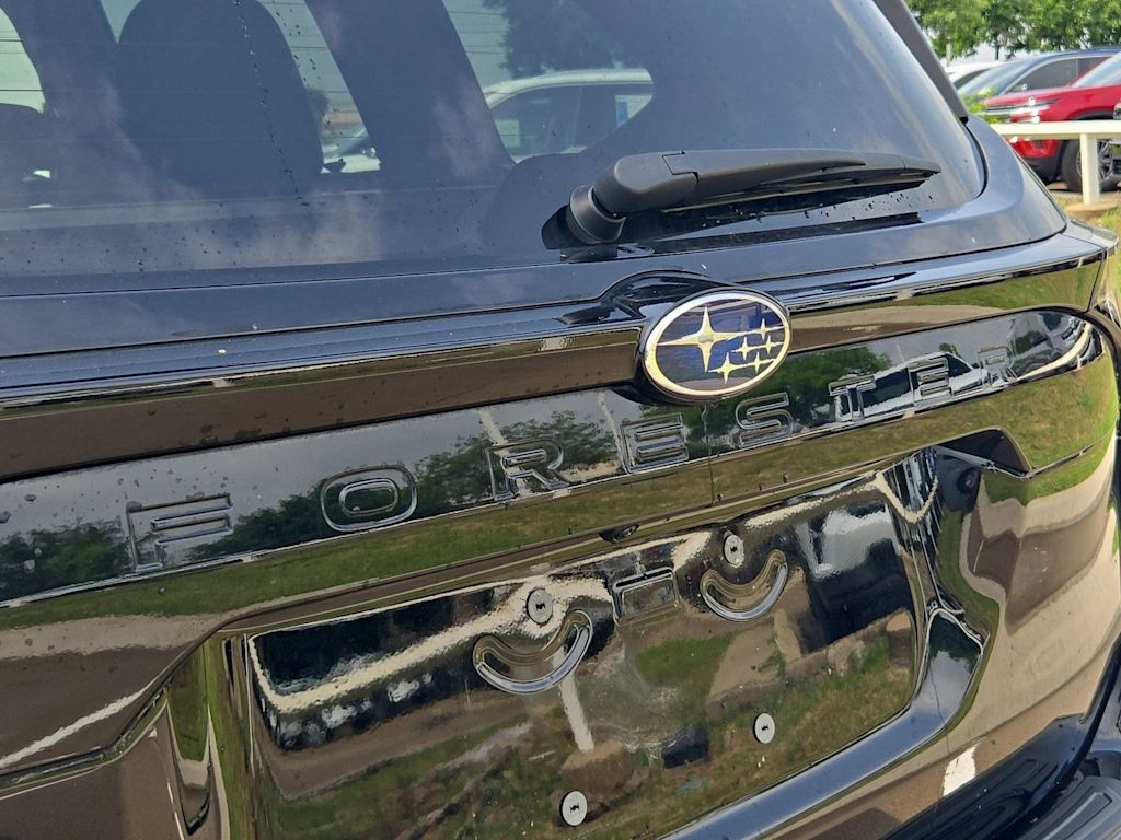 Thumbnail: 2025 Subaru Forester - 9