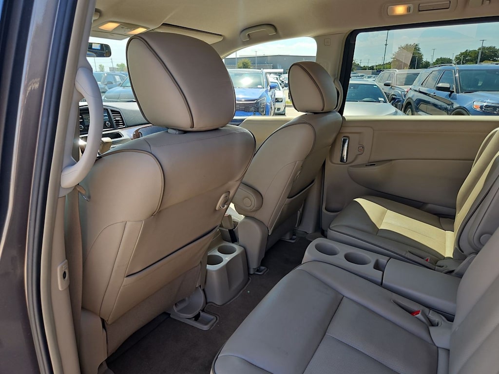 Thumbnail: 2014 Nissan Quest - 12
