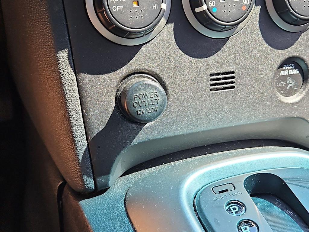 Thumbnail: 2013 Nissan Rogue - 35
