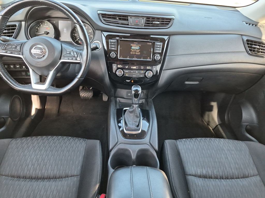 Thumbnail: 2020 Nissan Rogue - 9