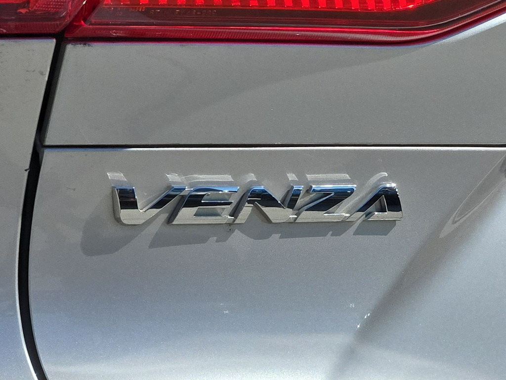 Thumbnail: 2024 Toyota Venza - 24