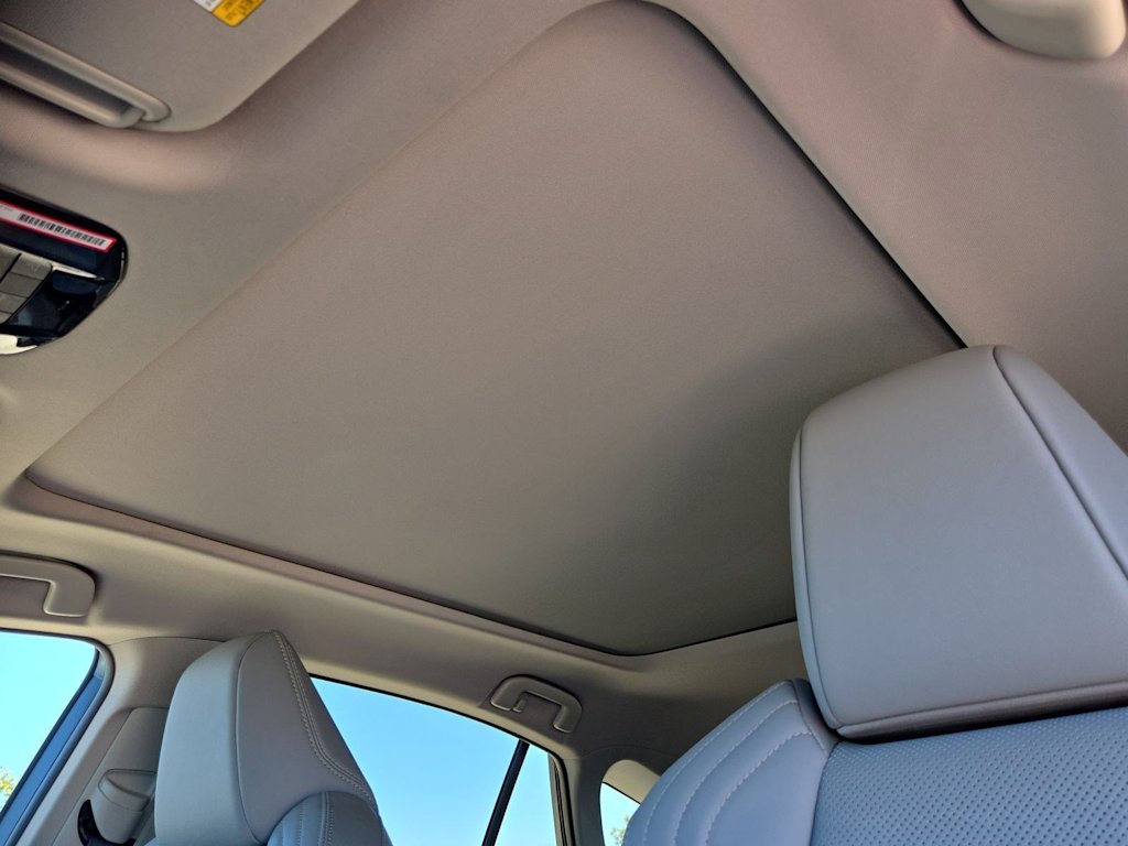 Thumbnail: 2024 Toyota Venza - 26