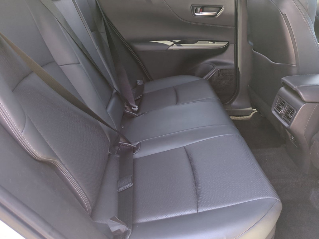 Thumbnail: 2021 Toyota Venza - 27