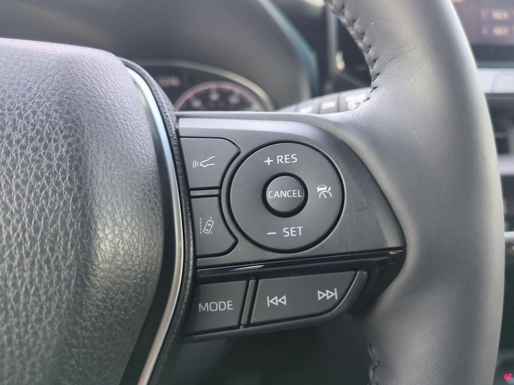 Thumbnail: 2021 Toyota Venza - 29