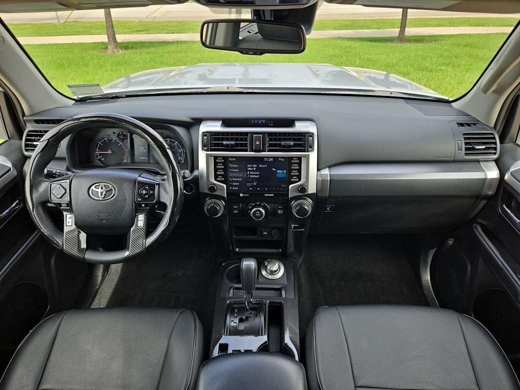 Thumbnail: 2022 Toyota 4Runner - 9