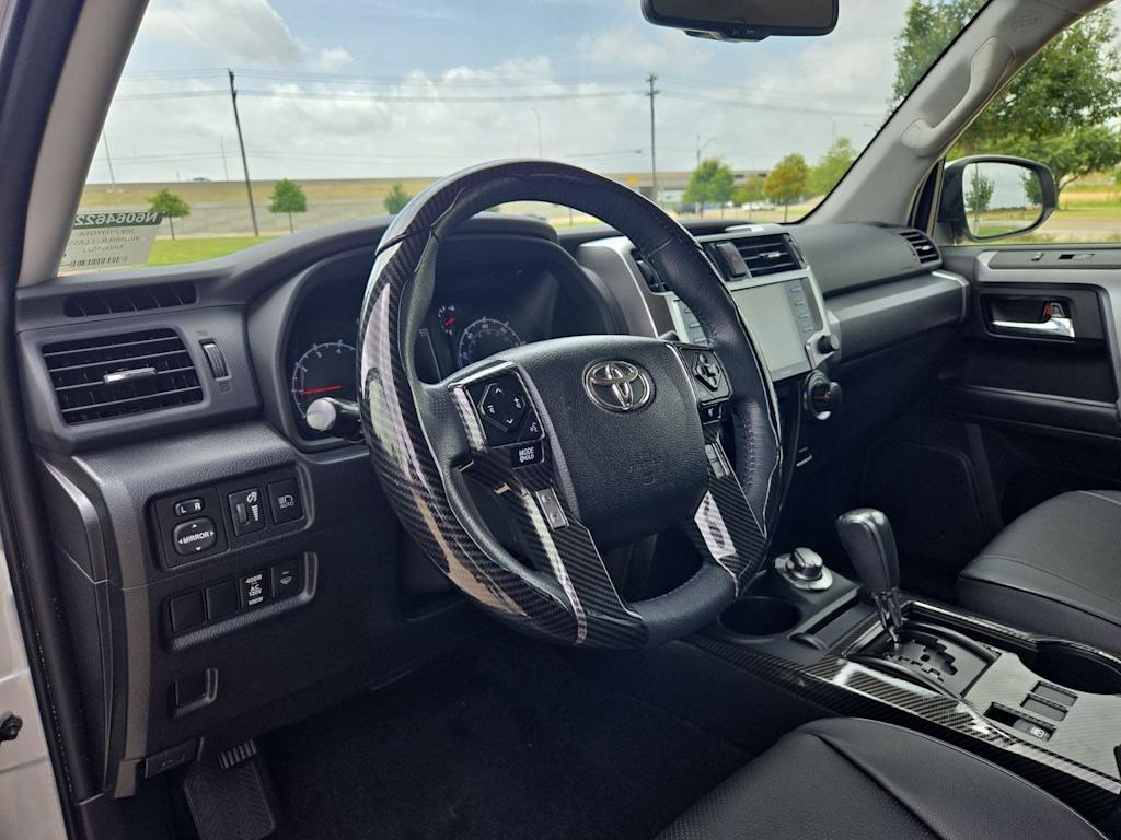 Thumbnail: 2022 Toyota 4Runner - 2