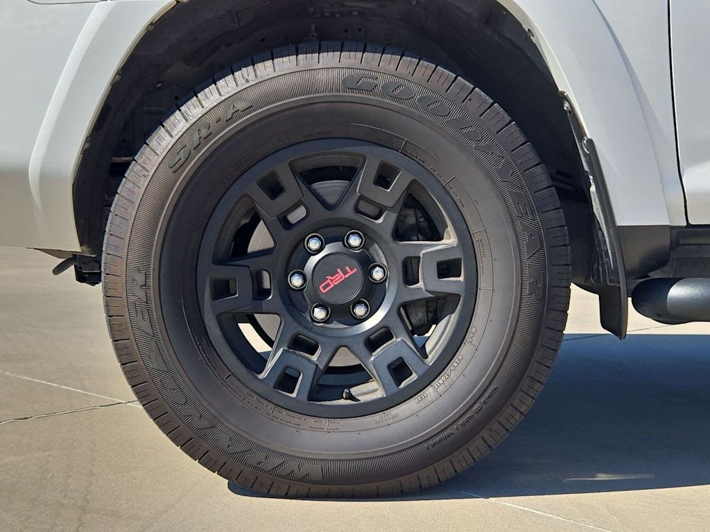 Thumbnail: 2023 Toyota 4Runner - 8