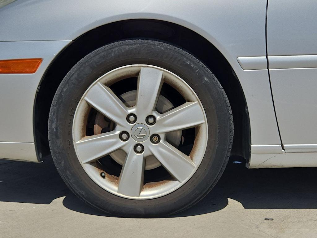Thumbnail: 2005 Lexus ES - 8