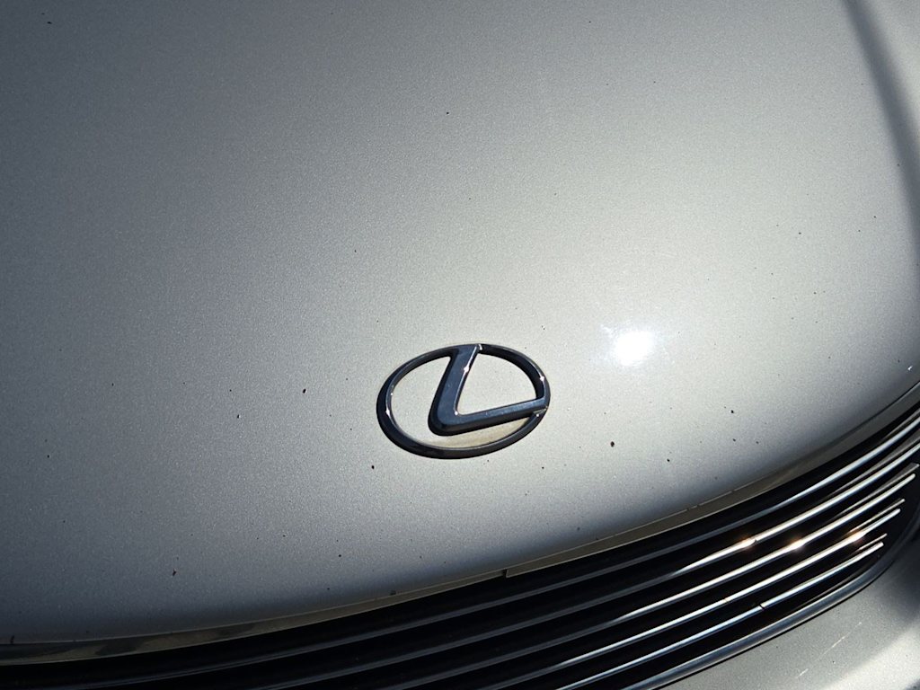 Thumbnail: 2005 Lexus ES - 7