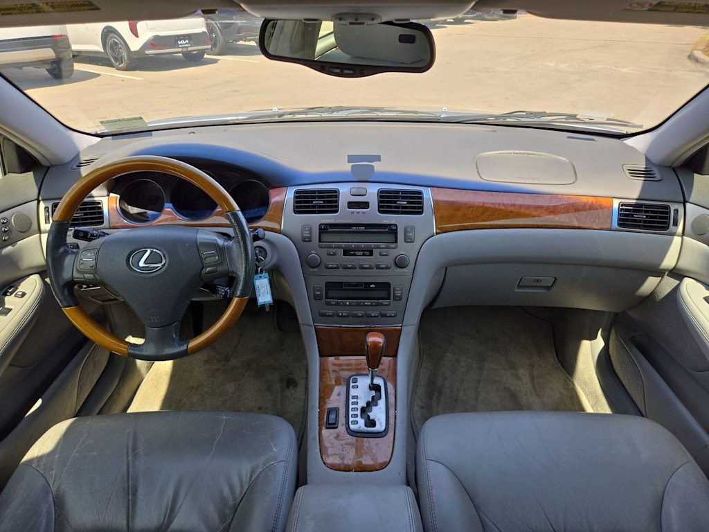 Thumbnail: 2005 Lexus ES - 9