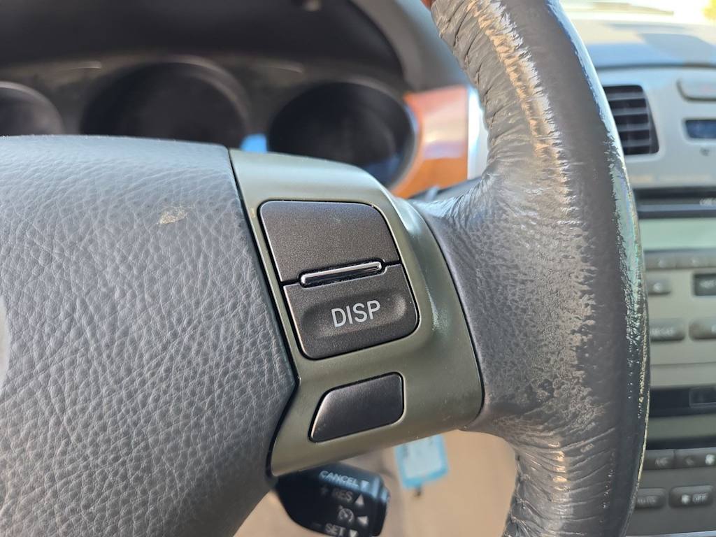 Thumbnail: 2005 Lexus ES - 29