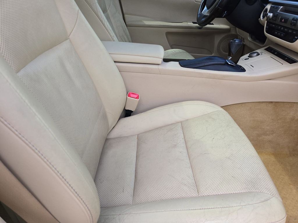 Thumbnail: 2014 Lexus ES - 29
