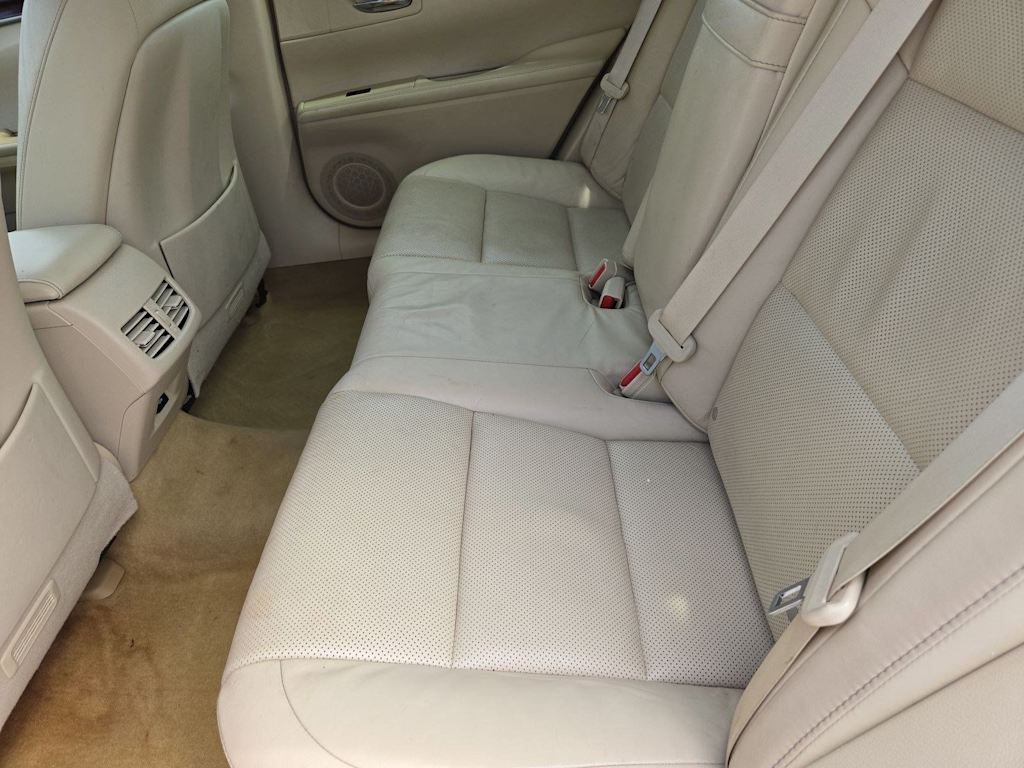 Thumbnail: 2014 Lexus ES - 27