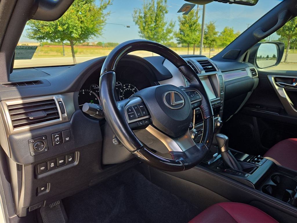 Thumbnail: 2021 Lexus GX - 2